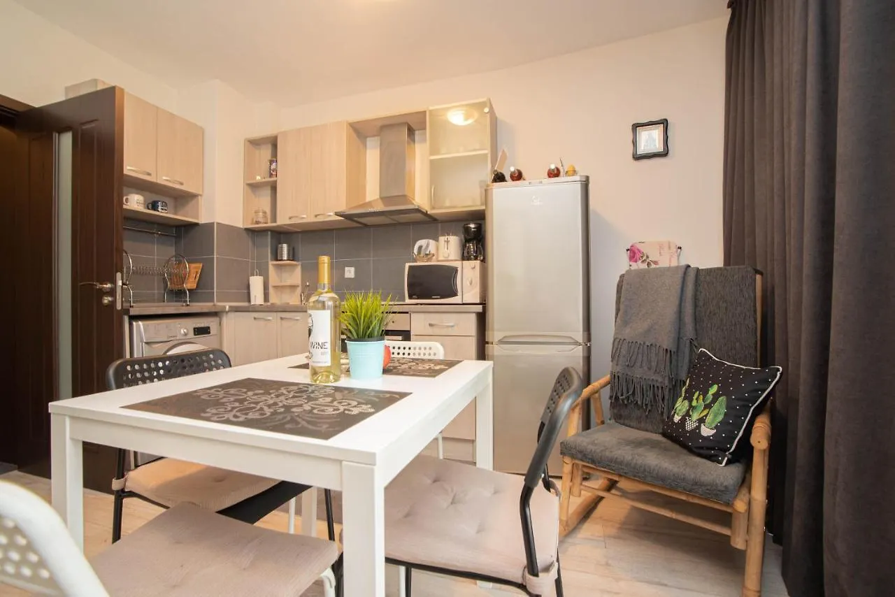 Vera By Rv Apartments Varna